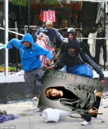 Looting Bieber